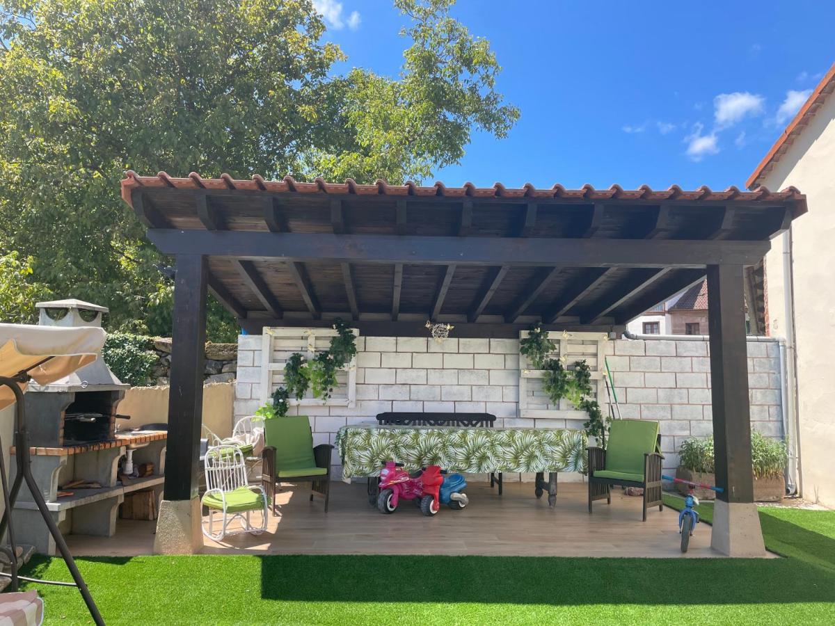 El Corro, Acogedora Casa Con Jardin En El Corazon De Cantabria Villasuso de Cieza Exterior photo